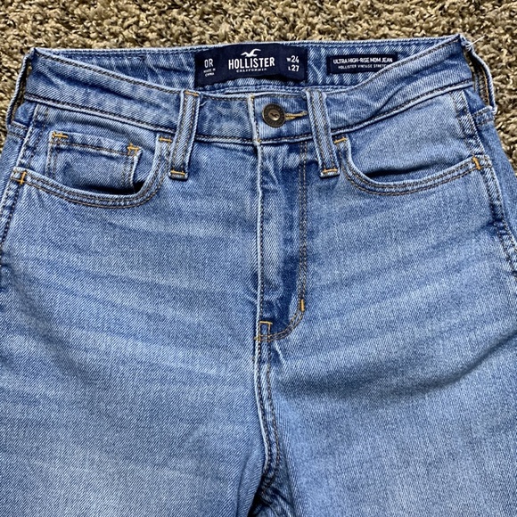 hollister mom jean - Picture 2 of 6